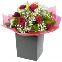 6 Red Roses in a gift Box